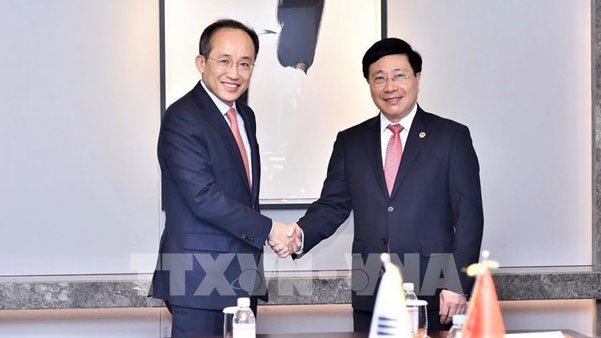 Deputy PM calls for more Korean investment to Vietnam